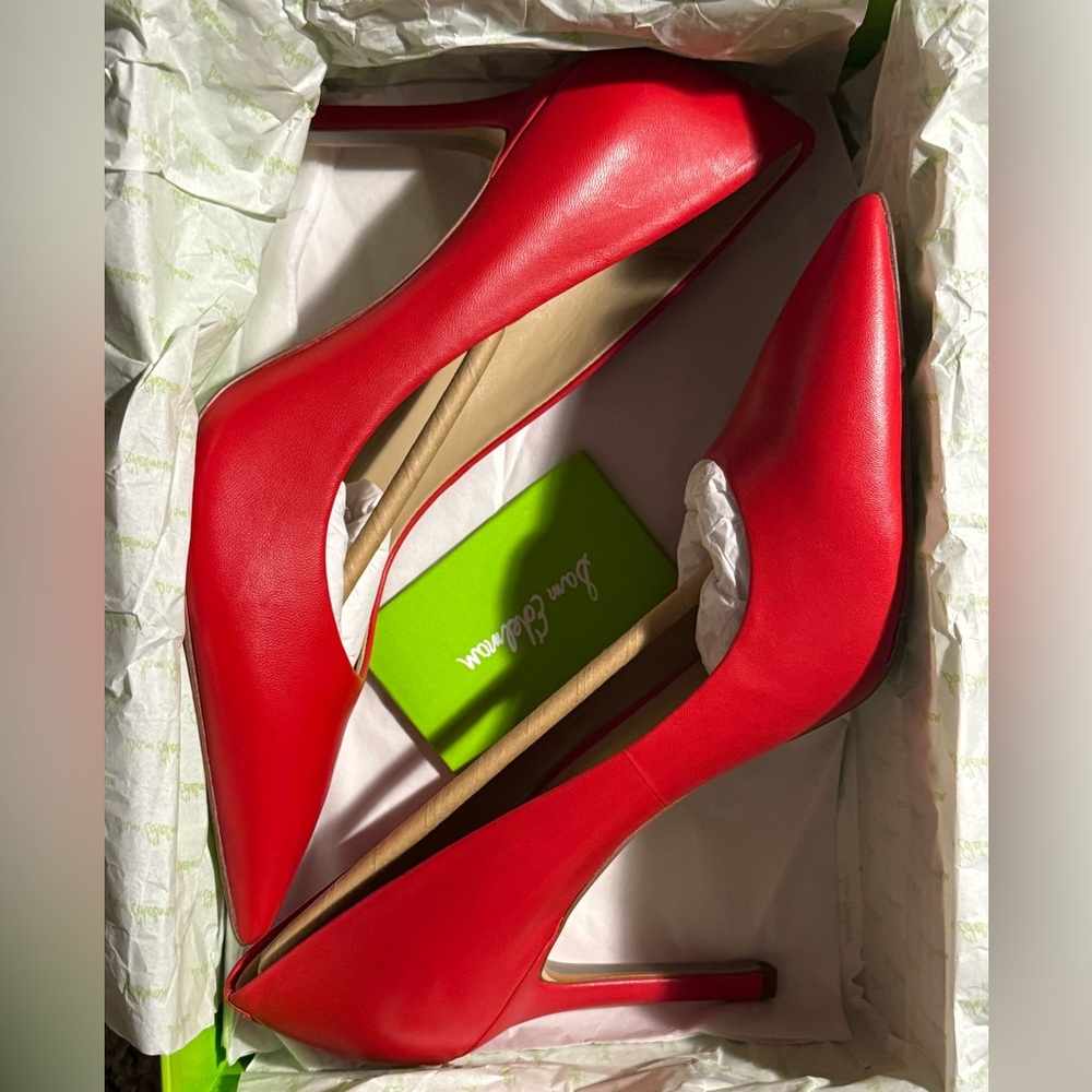 Sam Edelman Red Pumps - Picture 2 of 4